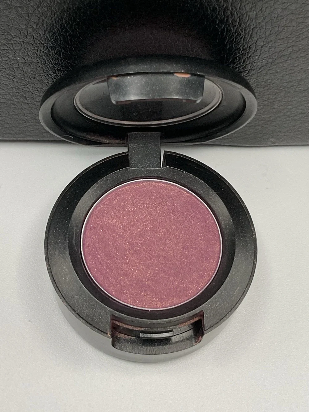 MAC Cosmetics Velvet Eyeshadow in Trax - Swatched &:Discontinued